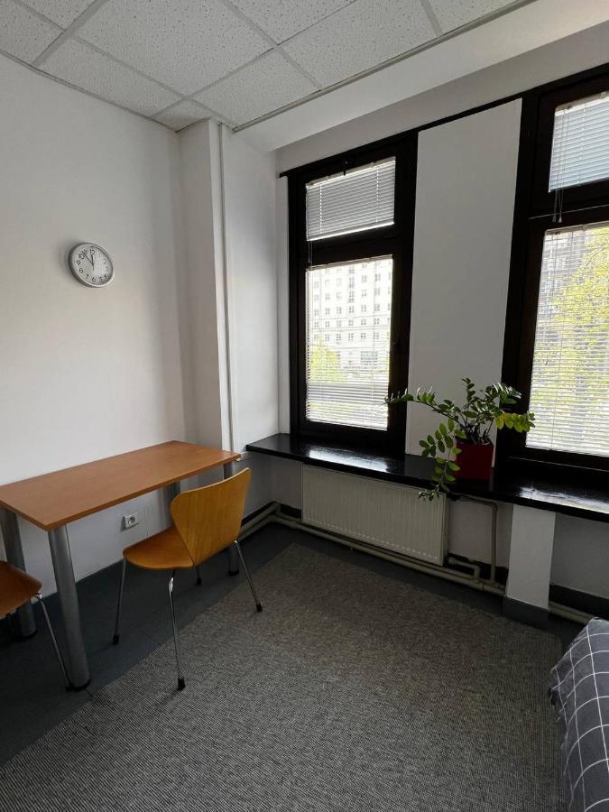 Aleja "Solidarnosci" Warsawa Bagian luar foto